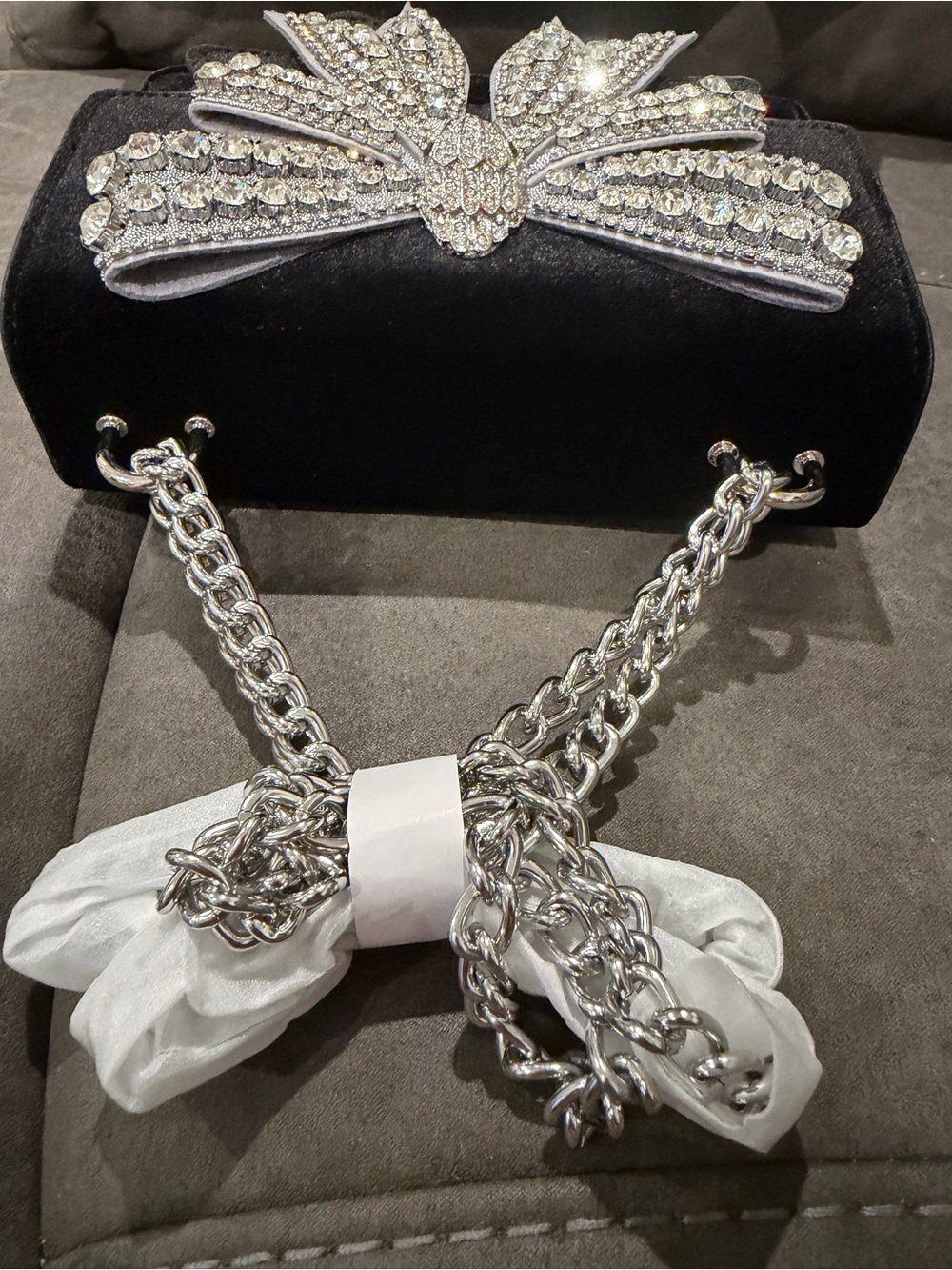 New Kurt Geiger Black Velvet Mini Bag with Crystal Bow Accent - Picture 6 of 9
